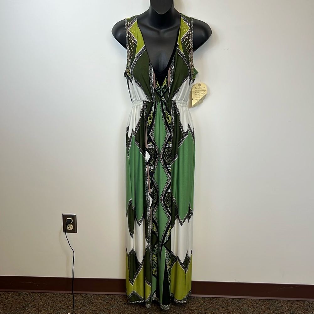 ONE WORLD Green Sleeveless Boho Maxi Dress with Gold embellishments Size Small